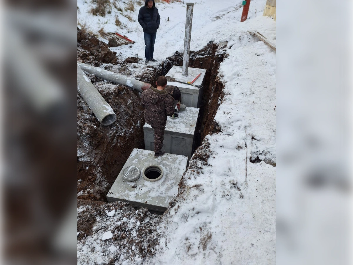 Устройство песчано-щебёночного основания под ёмкость ТИТАНК